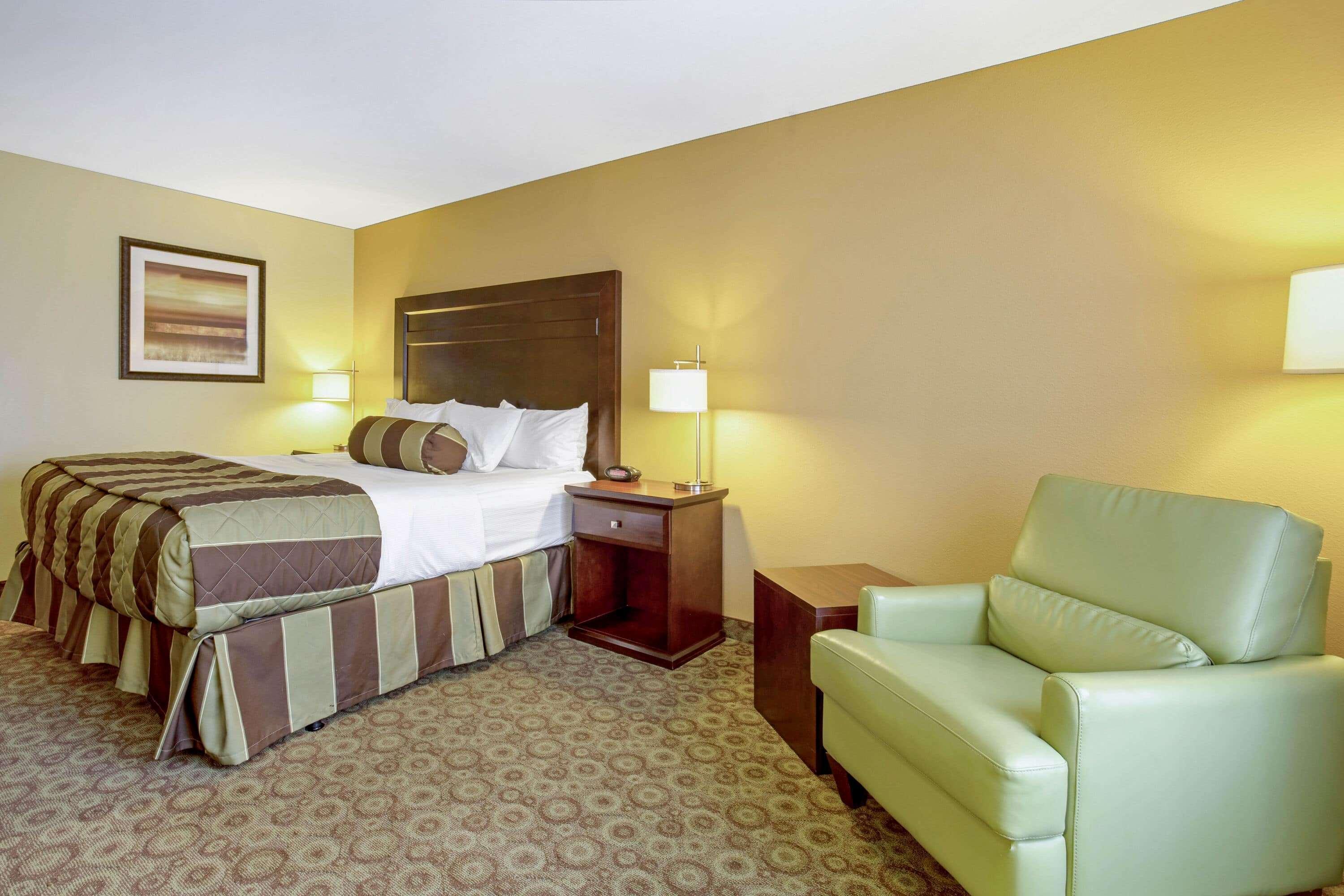 La Quinta By Wyndham Dickinson Hotel Exterior photo
